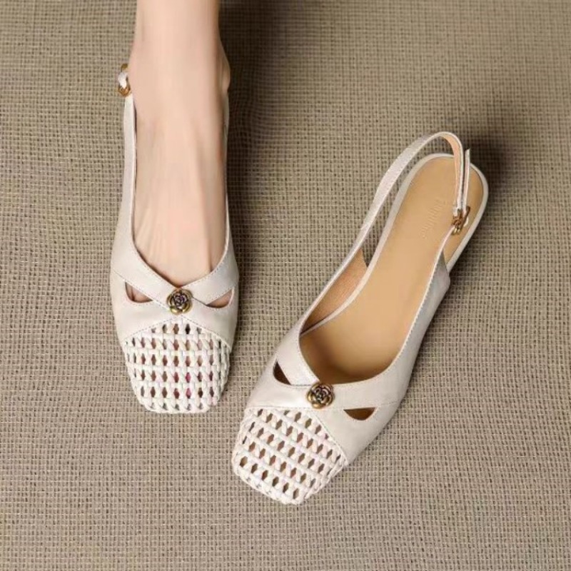 Women's French-style closed-to - огляд і ціна Women Shoes Sandals