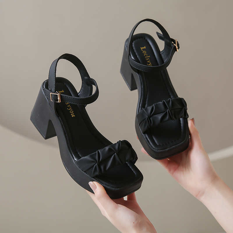 Camp Without Heel Woman Sandal - огляд і ціна Women Shoes Sneakers