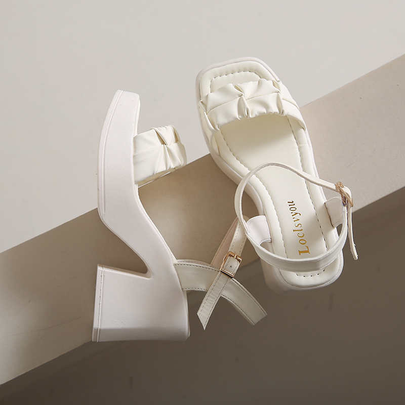 Camp Without Heel Woman Sandal - огляд і ціна Women Shoes Sneakers
