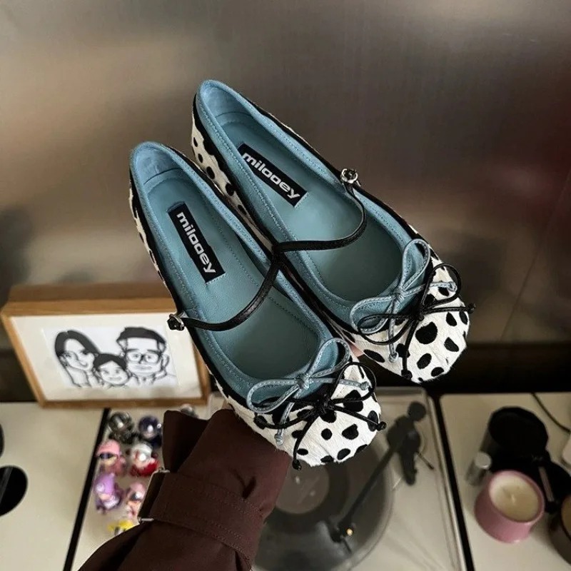 2026French Flat Bottomed Rotun - огляд і ціна Women Shoes Heels