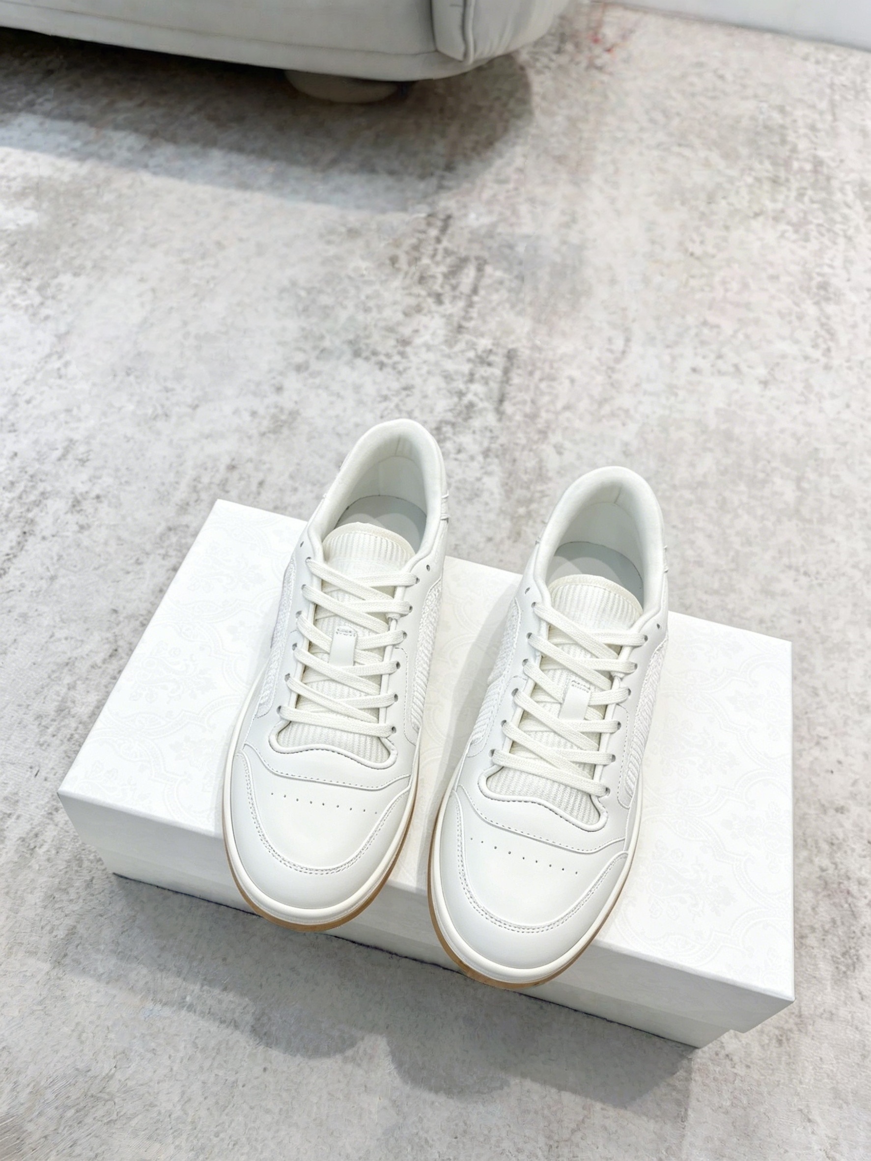 Summer White Sneakers Unisex R - огляд і ціна Women Shoes Sale