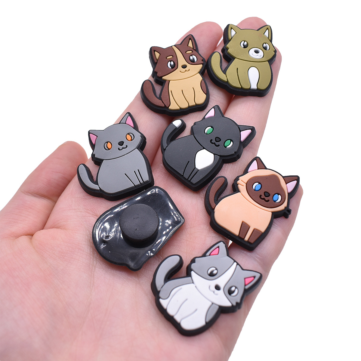 1Pcs PVC Cute Cats Shoes Charm - огляд і ціна Croc Style Clog